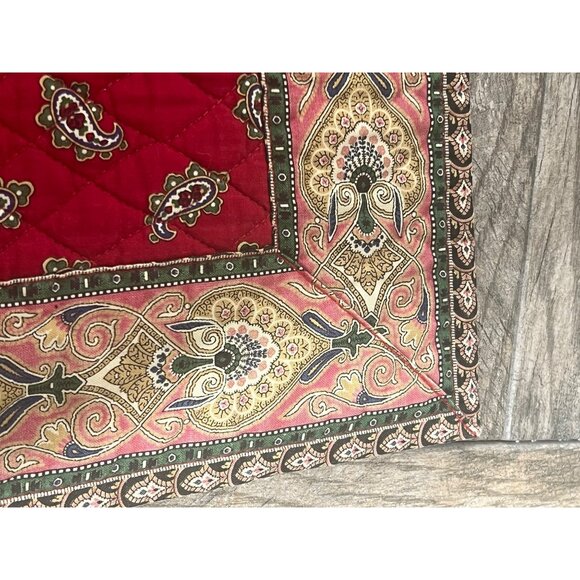 Vintage Vera Bradley Red Paisley Quilted Placemat set of 2 - Picture 2 of 8